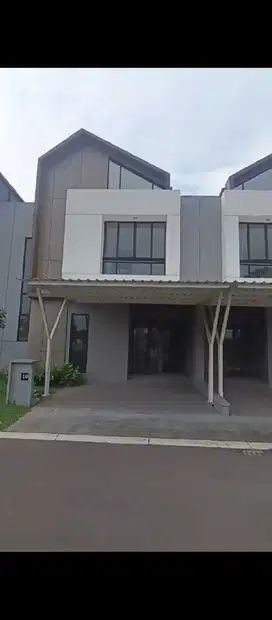 Dijual Rumah 2 Lantai Siap Huni Di Suvarna Sutera Cikupa Tangerang