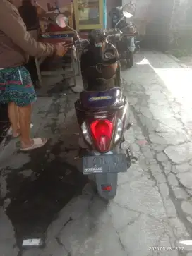 motor bekas scoopy 2013