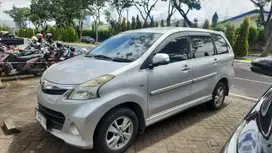 Toyota Avanza Veloz Matic 2014 Silver #MPV #jualbelimobil