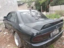 Mitsubishi Galant 1995 Bensin