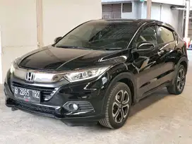 Honda HRV E AT 2021 Hitam PREMIUM B2865TRZ
