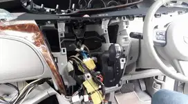 Jasa bongkar pasang audio mobil panggilan