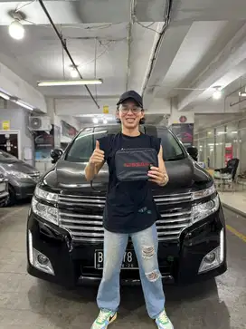 Murah Bagus Terawat Nissan Elgrand HWS 2013 Mobil Full Garansi