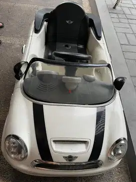 Mobil mainan anak bagus