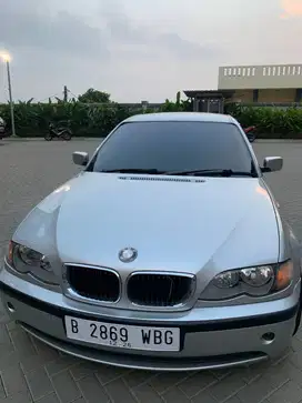 BMW E46 325i 2002