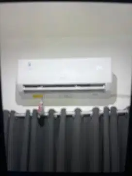 AC GREE 05MOO5s 1/2 PK baru bgtt