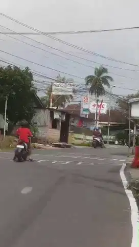 DIJUAL TANAH 1.000 M2, PINGGIR JALAN RAYA DEKAT PABRIK2