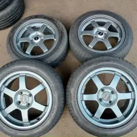 Te37 ring 15 pcd 4x100 ban accelera 185/55 R15 95% 2024 4pcs