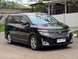 DP 5JT NISSAN ELGRAND 2.5 HWS AT 2013 HITAM TERAWAT