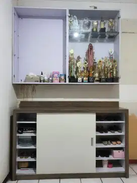 Lemari serbaguna