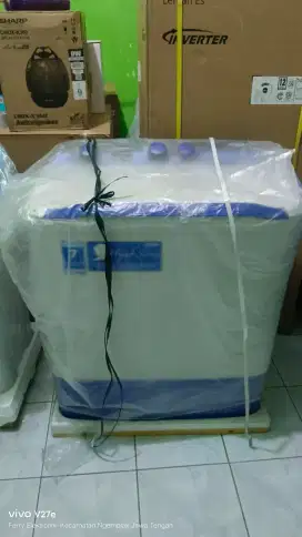 Mesin cuci Aqua 2 tabung 8kg