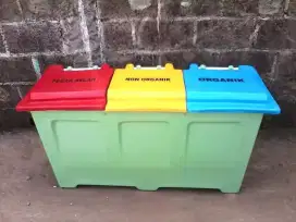 Tempat sampah fiberglass 3in 1