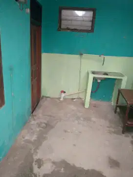 Di sewakan rumah