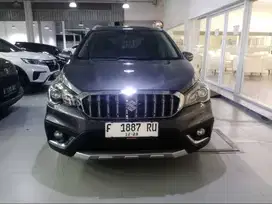 SUZUKI SX4 S-CROSS 1.5  AT 2018 Abu-abu  F1887RU