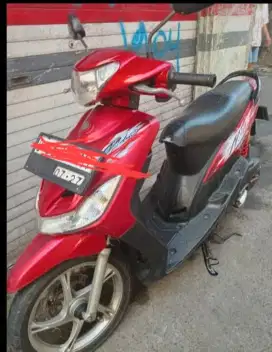 Ane jual motor Yamaha Mio smeel 2009