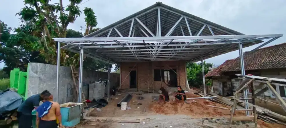 Kanopi baja ringan