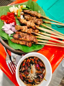 Di cari pegawai tenant sate