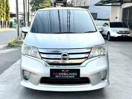 Nissan Serena 2.0 HWS AT Th 2013