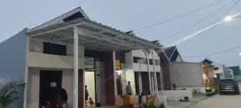 Kanopi baja ringan