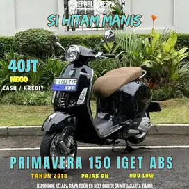 Vespa Primavera 150 IGET ABS 2018 HITAM PERFECT CONDITION