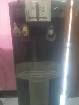 Dispenser Arisa