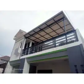 Kanopi baja ringan