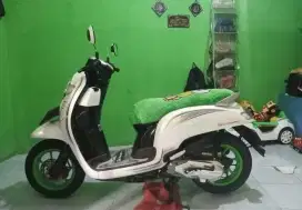 Jual Scoopy THN 2018 pajak panjang minus pemakaian aja