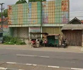 Disewakan Gudang Apa Adanya