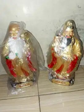 Patung dewa sepasang baru nego
