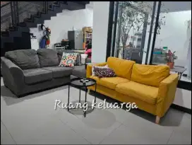 Rumah 3 lantai di legenda wisata furnish siap huni view lapangan golf