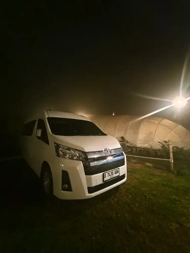 SEWA HIACE PREMIO