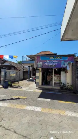 Rumah kos 14 kamar 2 lantai