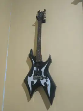 Dijual gitar listrik