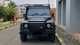 Land Rover Defender 2.2 90 Adventure Edition 4WD MT Manual 2016/2017
