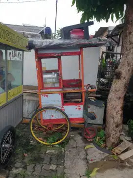 Gerobak bekas no minus