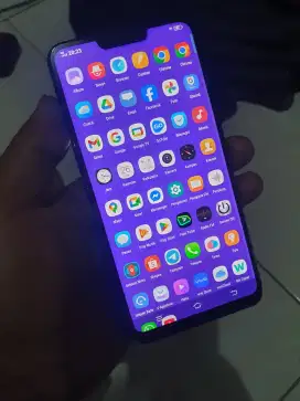 Vivo V9 ram 4/64 normal semua siap pakai