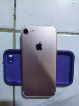 Hp Iphone 7 128gb ex ibox resmi all oprator 
Icloud