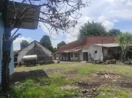 Lahan besar solo kota