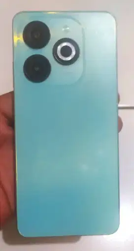 Infinix smart 8 , 4+4/128, no minus, like nee