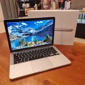 Macbook Pro Retina 13inch 2015 8/128