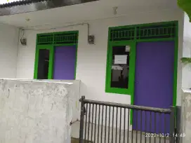 Rumah dijual dekat Alon Alon baru kota Depok