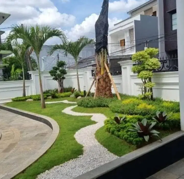 Jasa bikinan taman percantik halaman anda