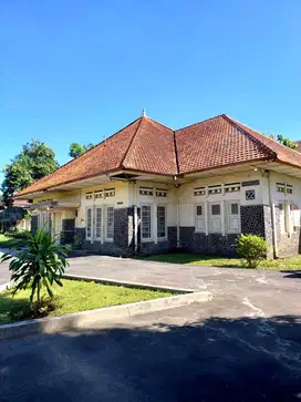 Rumah Antik Tahun 1938 di Patangpuluhan