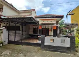 Rumah minimalis di jakal km6 dekat kampus UGM Uny