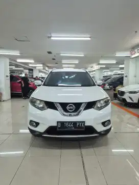 Nissan xtrail 2016 putih tgn 1 km 54rb record, tipe tertinggi