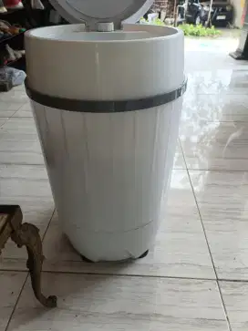 Dijual mesin cuci 1 tabung
