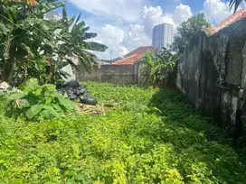 Tanah luas lokasi strategis di komersil area jalan jemursari