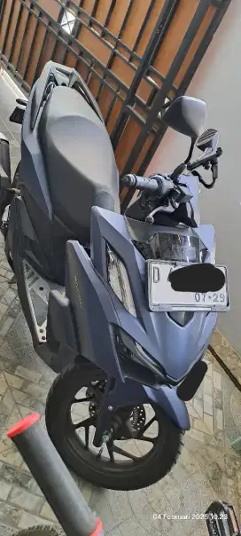 Motor Vario 160 ABS Tahun 2024
