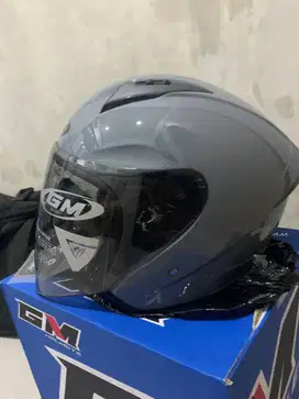 Helm GM G1 Baru buka dus