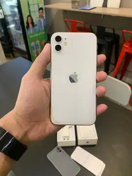 Jual cepat iPhone 11 64gb inter fullset